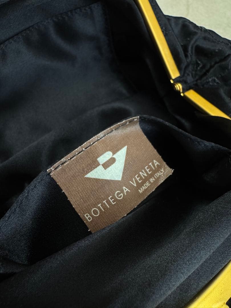 ボッティガ ヴェネタ Bottega Veneta ブラッククラッチバッグ