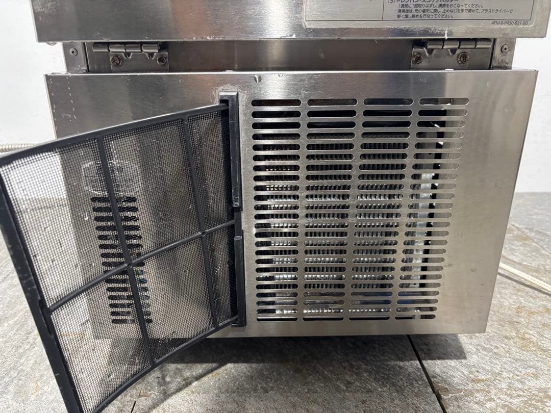 2022年製パナソニック業務用製氷機キューブアイスSIM-AS2500高年式