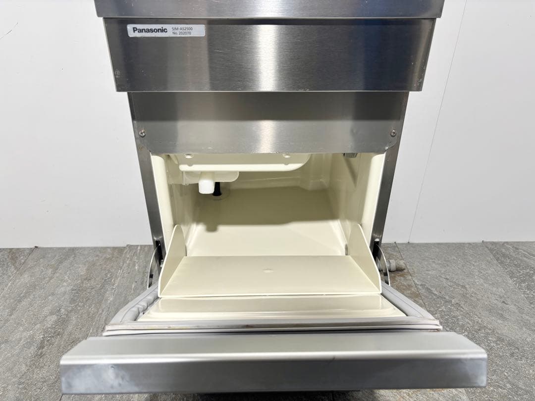 2022年製パナソニック業務用製氷機キューブアイスSIM-AS2500高年式