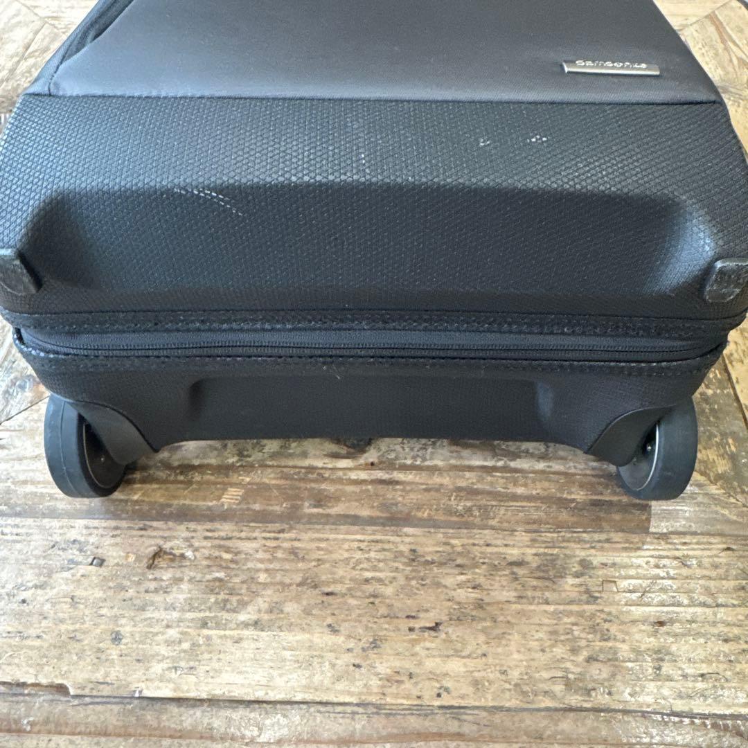 アウディ　サムソナイト　キャリーケース　AUDI正規品