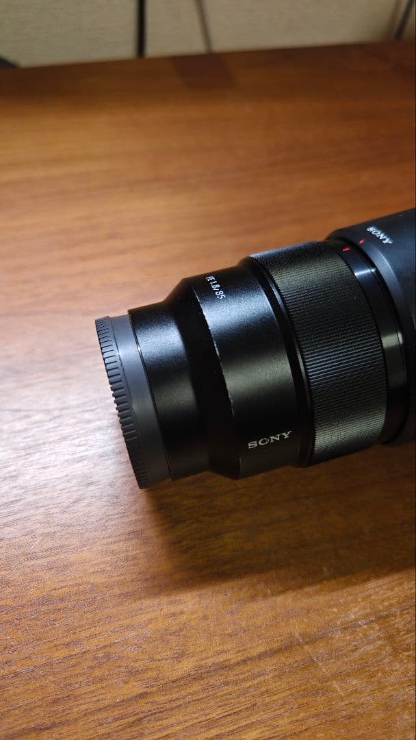 SONY FE 85mm f1.8 67mm　SEL85F18　ｅマウント