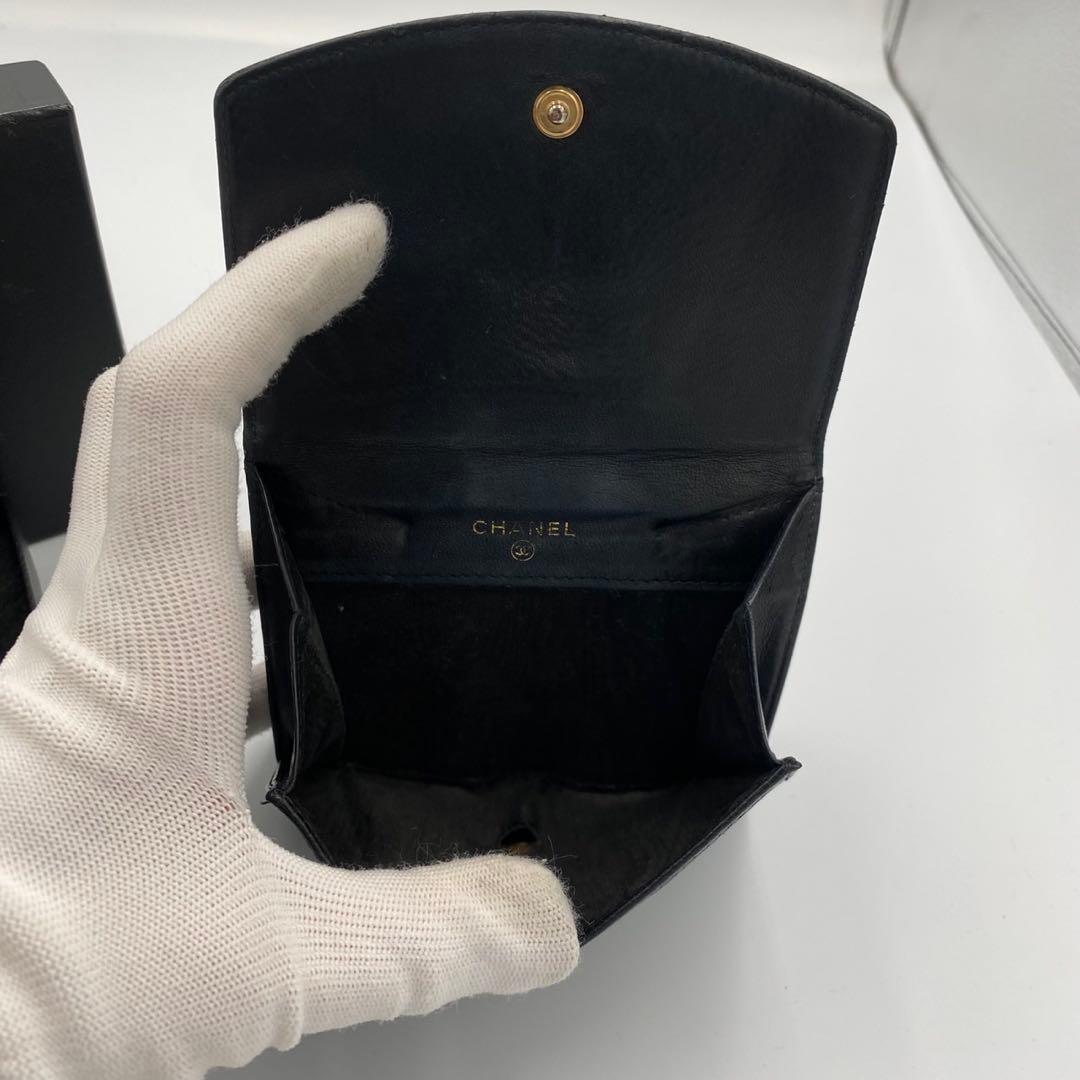 ！美品！　CHANEL シャネル　キャビアスキン　折り財布