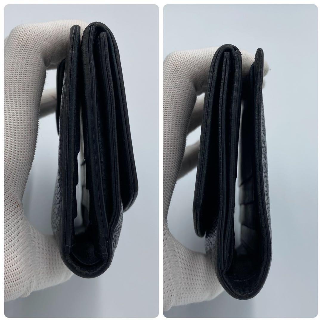 ！美品！　CHANEL シャネル　キャビアスキン　折り財布