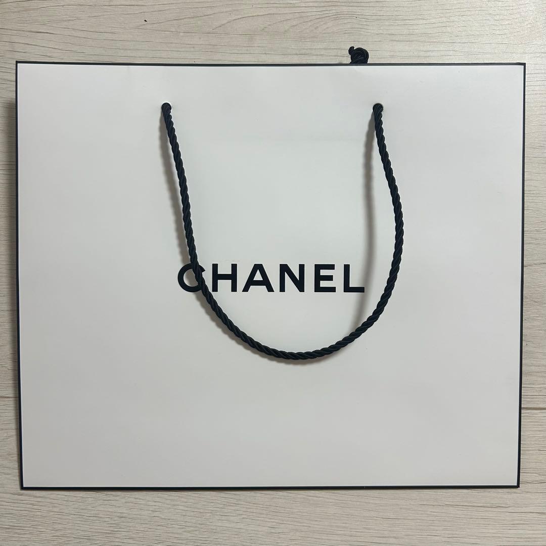 CHANEL リップ ネイルケアセット ファンデ＆化粧水サンプル ショッパー付き