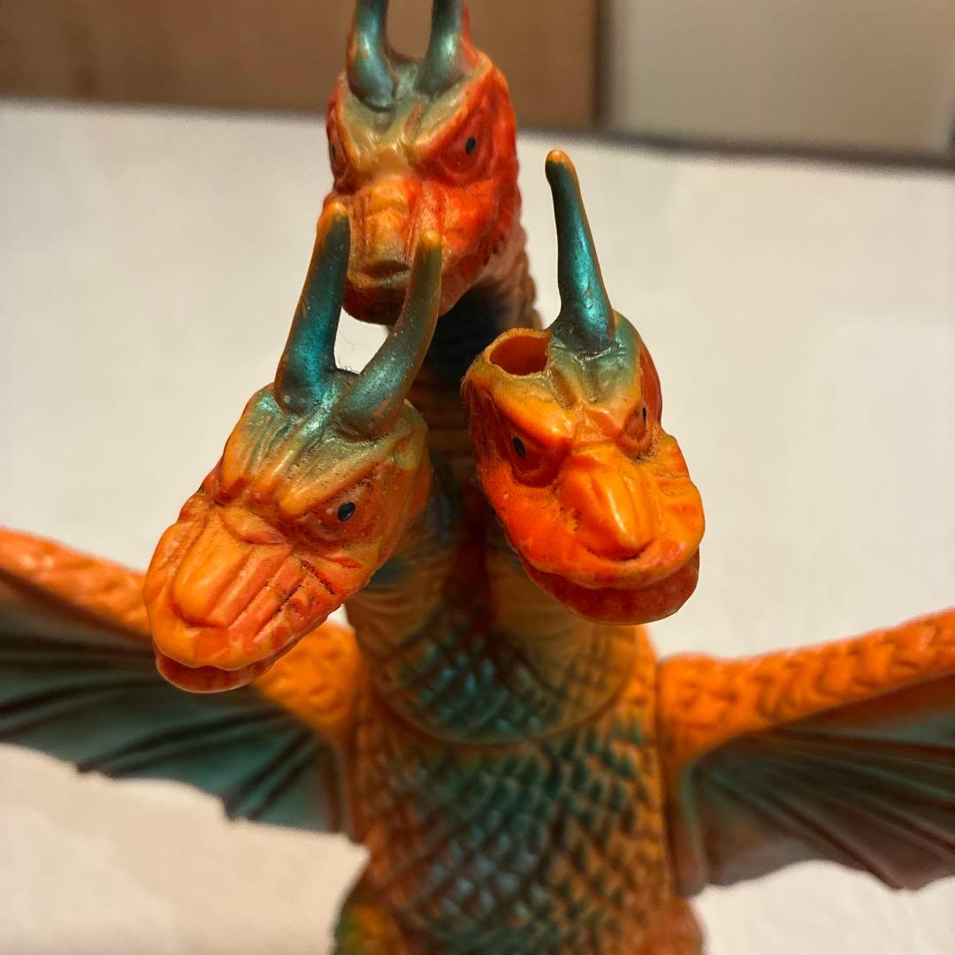 キングギドラ フィギュア　ウルトラマン