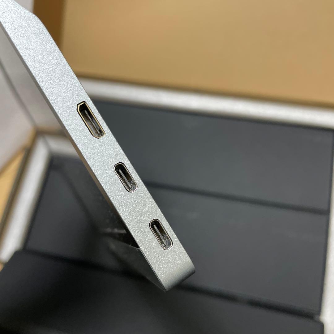 YAMAZEN 15.6インチ 4K モバイルモニター QMM4K-156