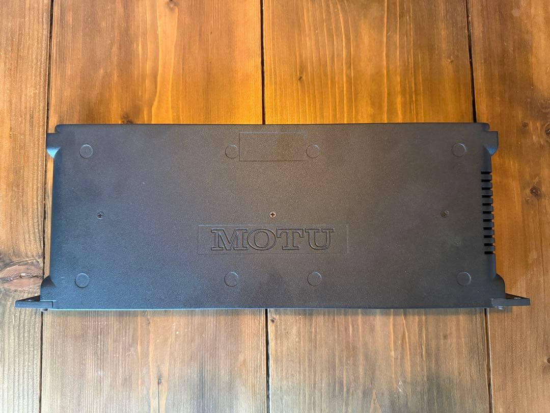 MOTU / MIDI Express 128 MIDIインターフェイス