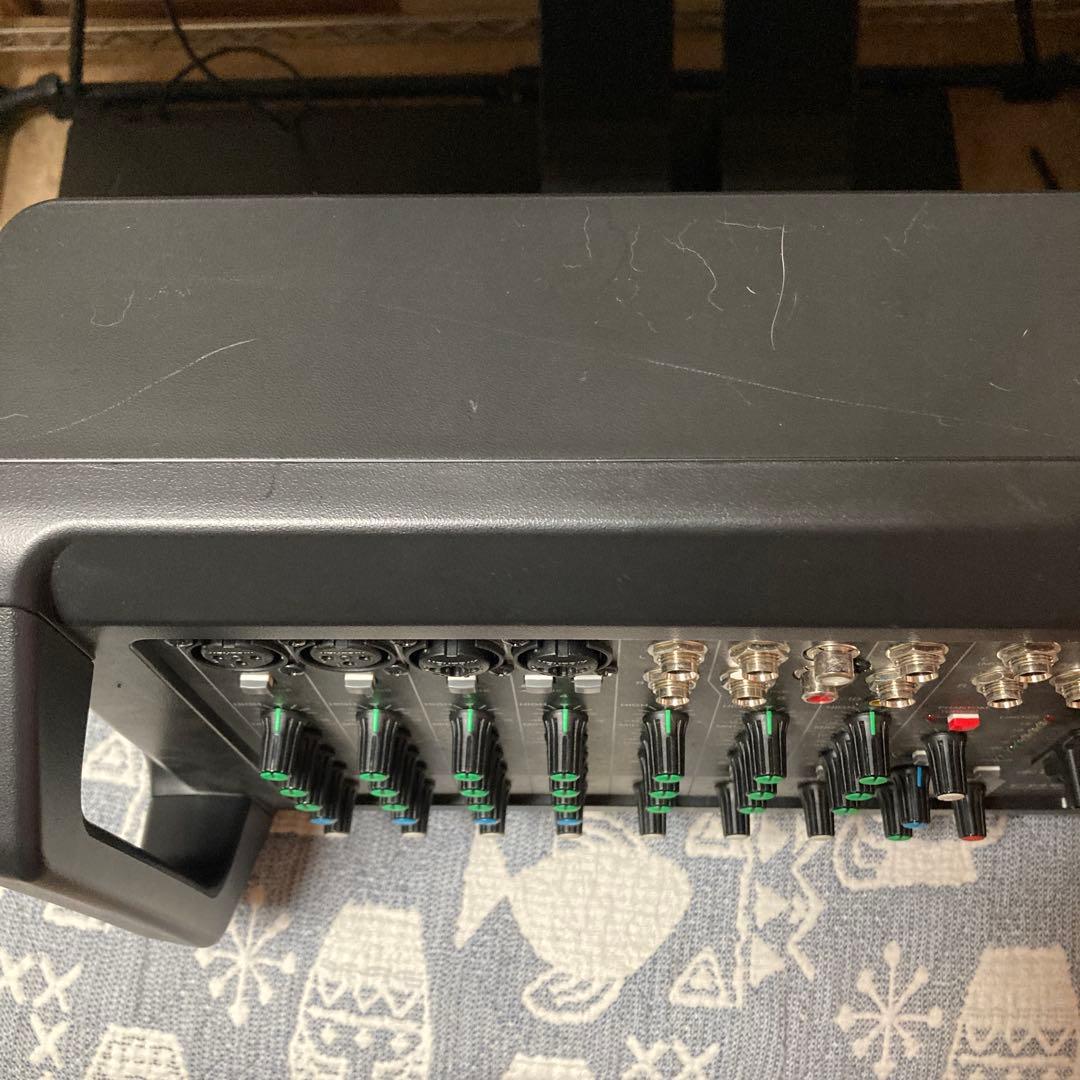 YAMAHA EMX2 パワードミキサー