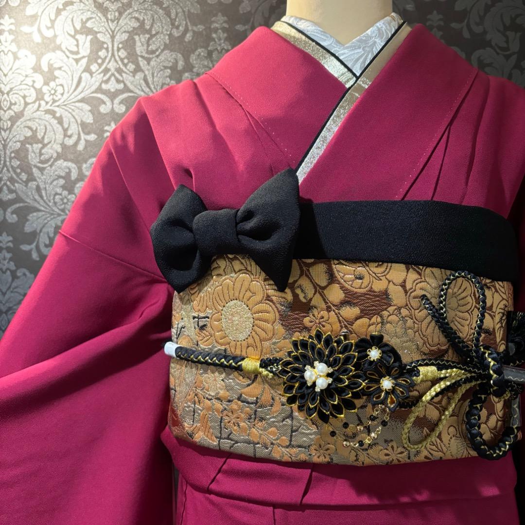 美品　牡丹　無地　金糸　珍品　逸品　振袖　フルセット 振り袖