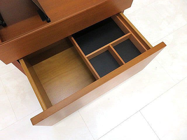 展示品 イタリア ポリフォルム リフトアップサイドテーブル　リフティングテーブル