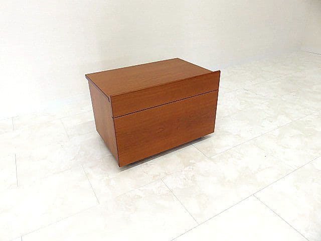 展示品 イタリア ポリフォルム リフトアップサイドテーブル　リフティングテーブル