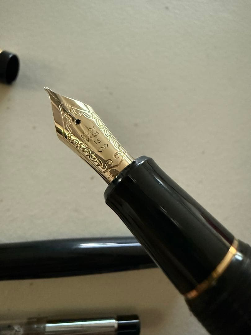 Pilot 万年筆 3本とインクセット