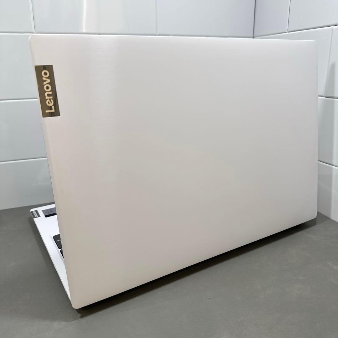 【高性能】レノボブリザードホワイト☘8世代i7☘NVMe256+1TB