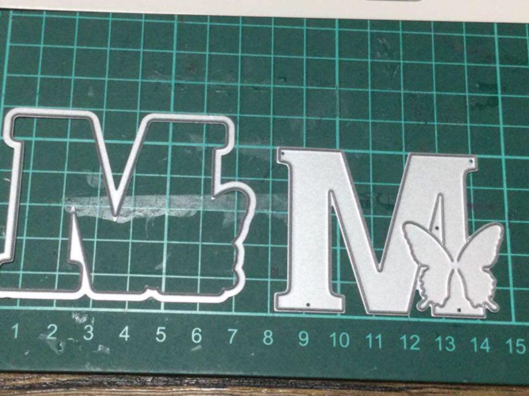 クラフターコンパニオン大/小文字C&9thBundledUpスタンプ&ダイセット