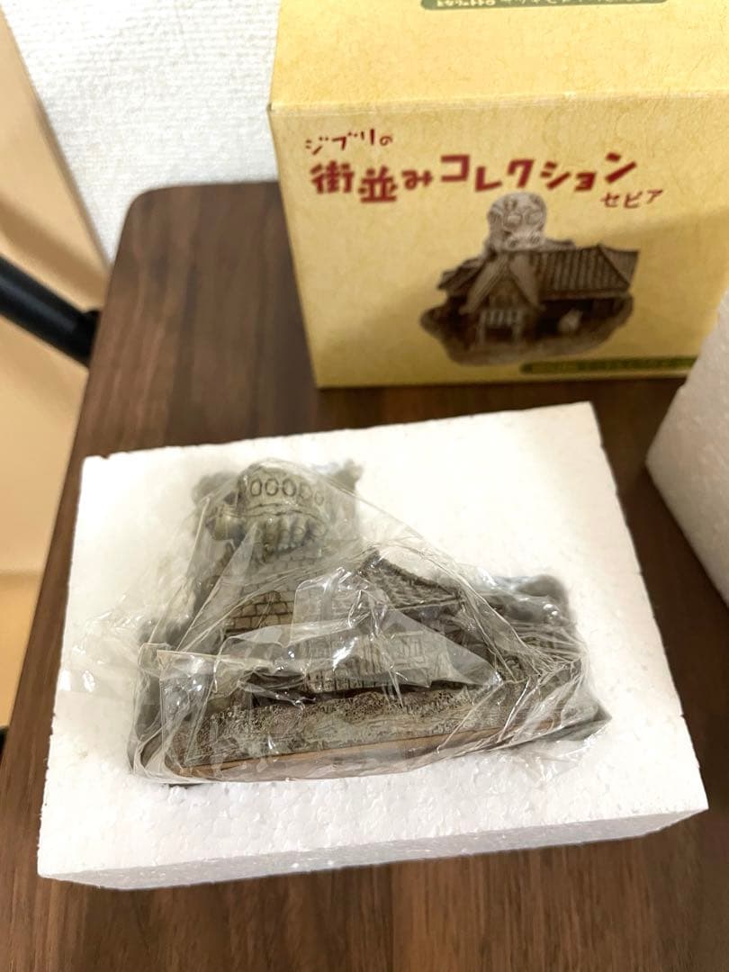 ジブリ となりのトトロ 街並みコレクション サツキとメイの家 セピア