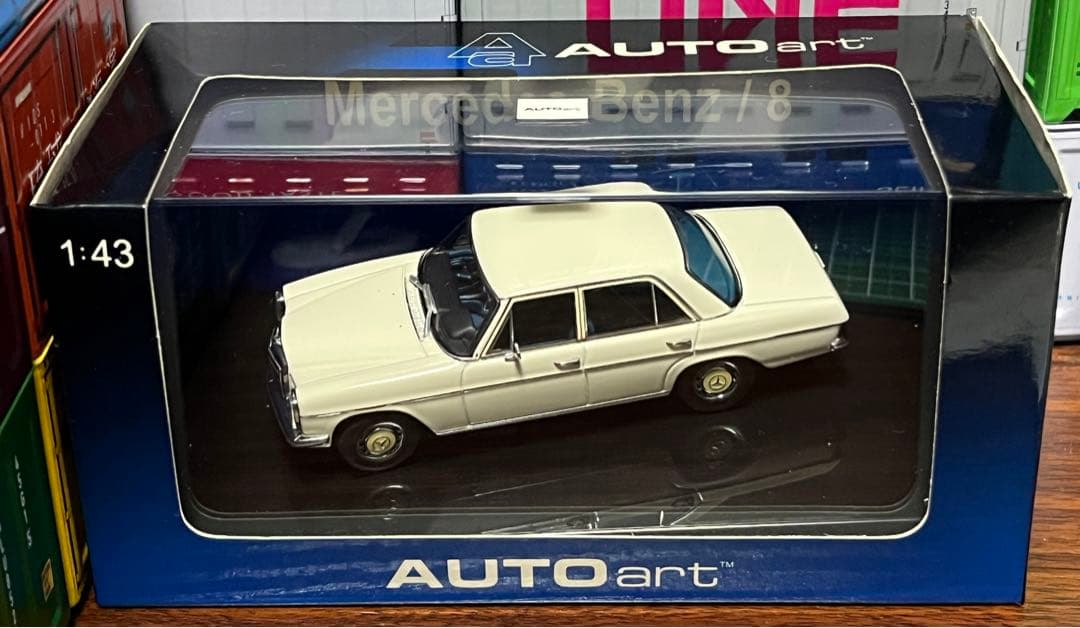AUTO art MERCEDS BENZ /8 220D メルセデス ベンツ