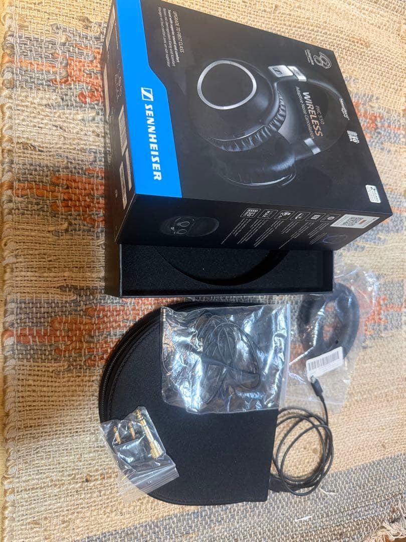 国内正規品・付属品完備　SENNHEISER PXC 550-II ワイヤレス
