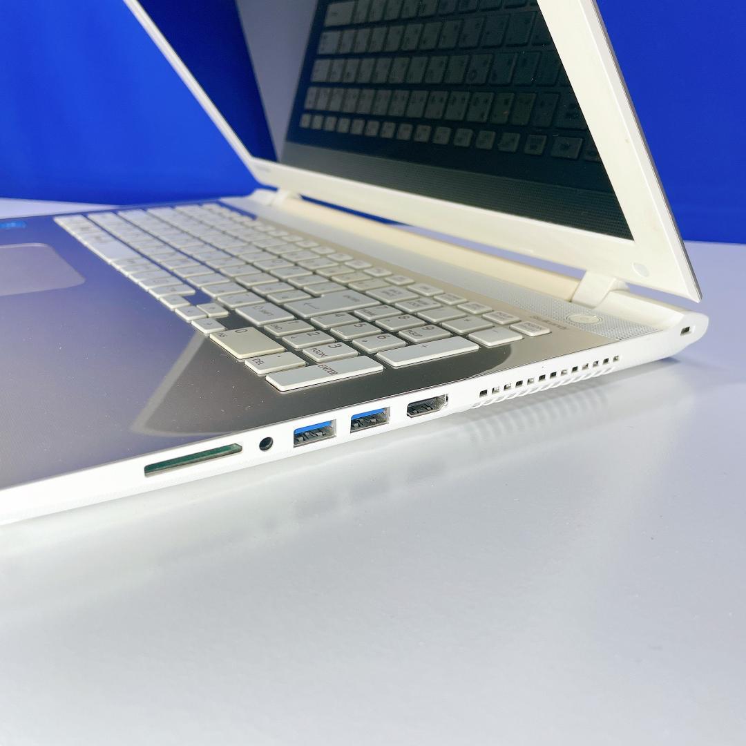 すぐ使える！Windows11✨快適SSD✨東芝ゴールドノートパソコン薄型カメラ