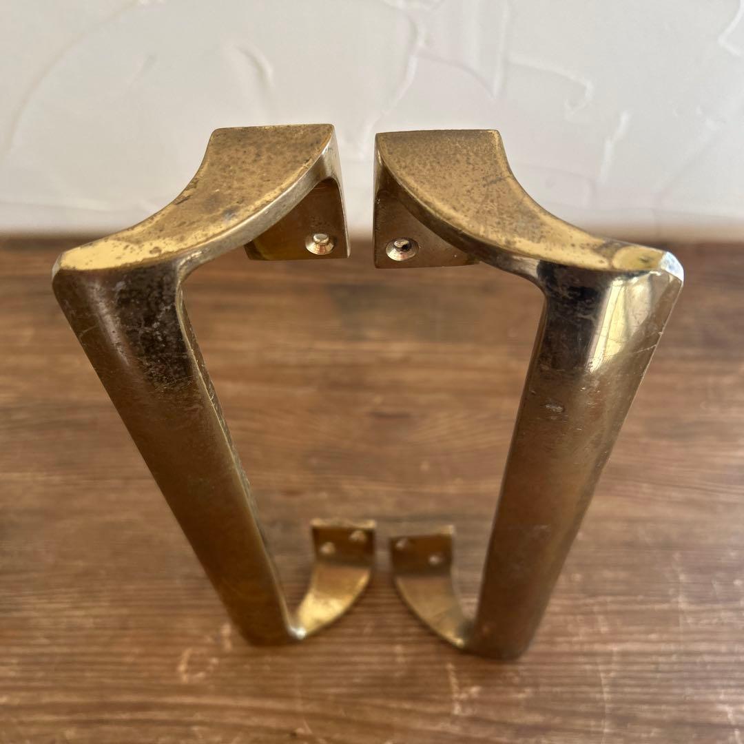 英国アンティーク　真鍮製ドアハンドル　2本ペア