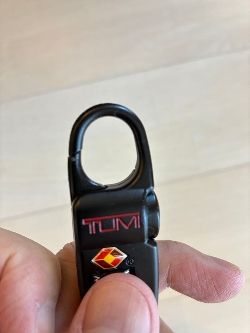 TUMI スーツケース 22020 DH ALPHA 機内持込可