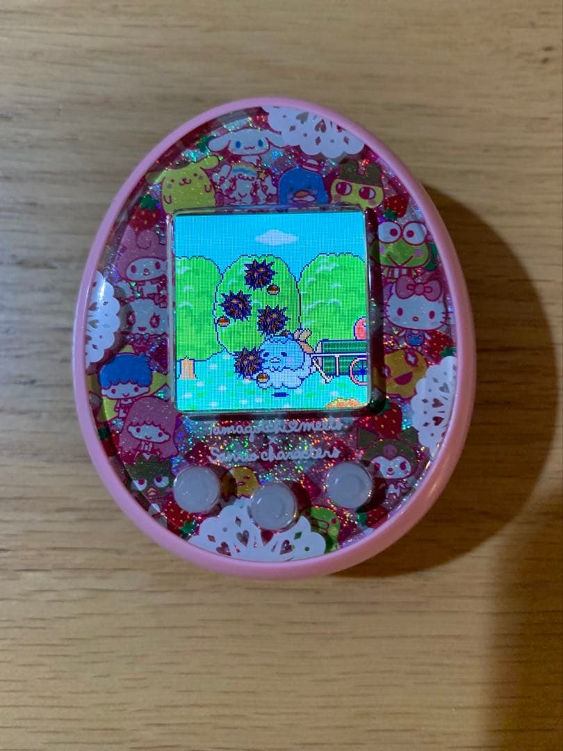 【美品】たまごっちみーつ サンリオキャラクターズみーつver．ピンク バンダイ