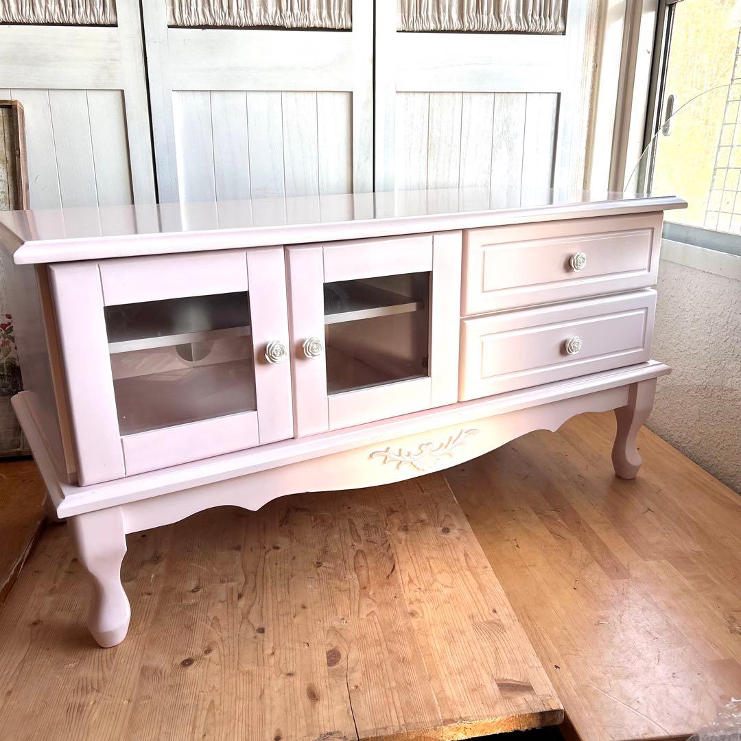ピンクのテレビボード　フェミニン プリンセス系 幅90cm ロココ調　テレビ台