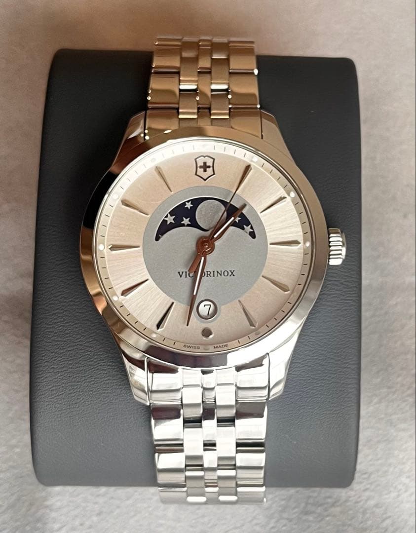 ビクトリノックス Victorinox ムーンフェイズ 35mm シルバー　時計