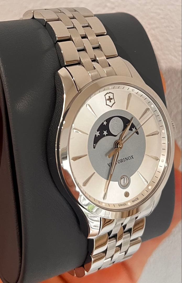 ビクトリノックス Victorinox ムーンフェイズ 35mm シルバー　時計