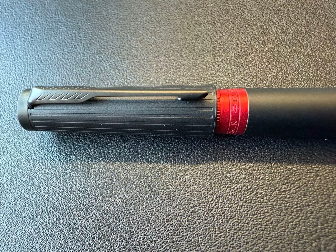 PARKER パーカー5th 万年筆ブラック×レッド 専用ケース付 /替芯交換式