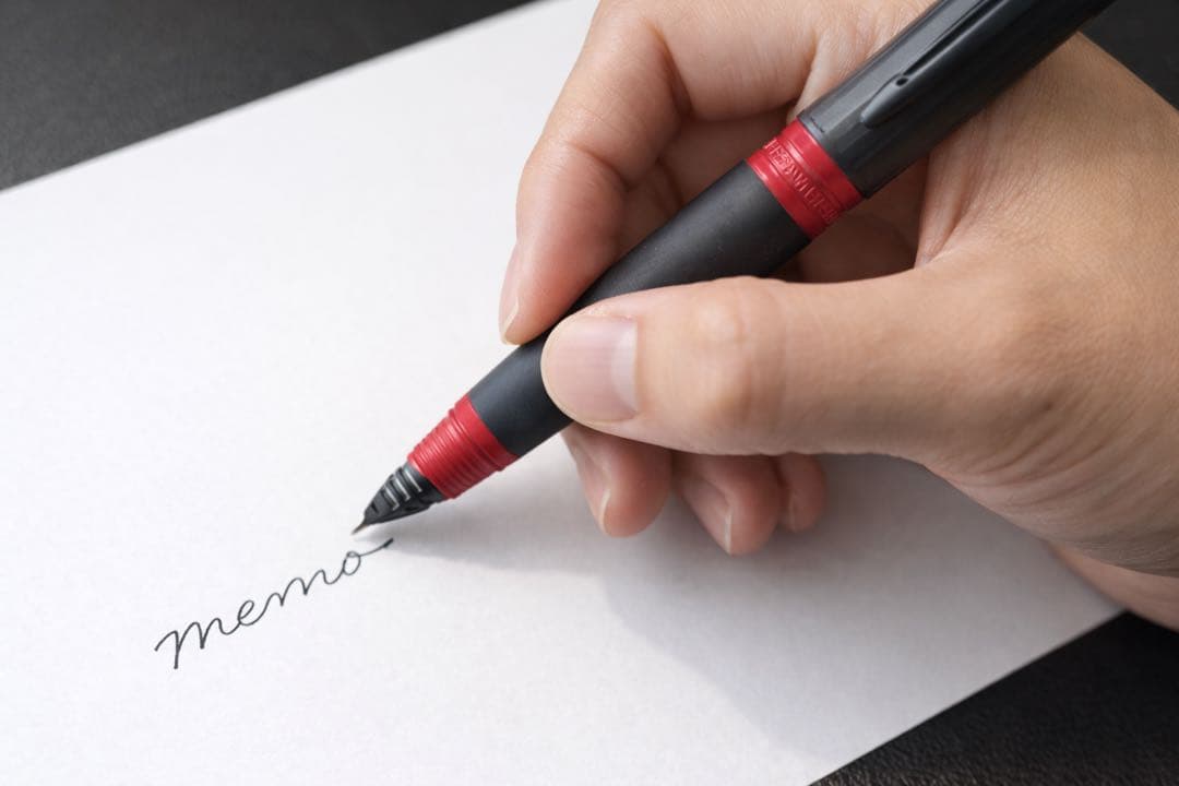 PARKER パーカー5th 万年筆ブラック×レッド 専用ケース付 /替芯交換式