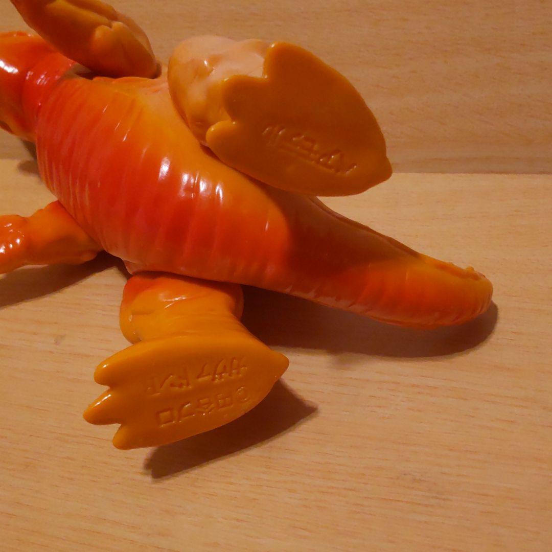 ガヴァドンB  ソフビ　スタンダード　ウルトラマン　ベアモデル　ブルマァク