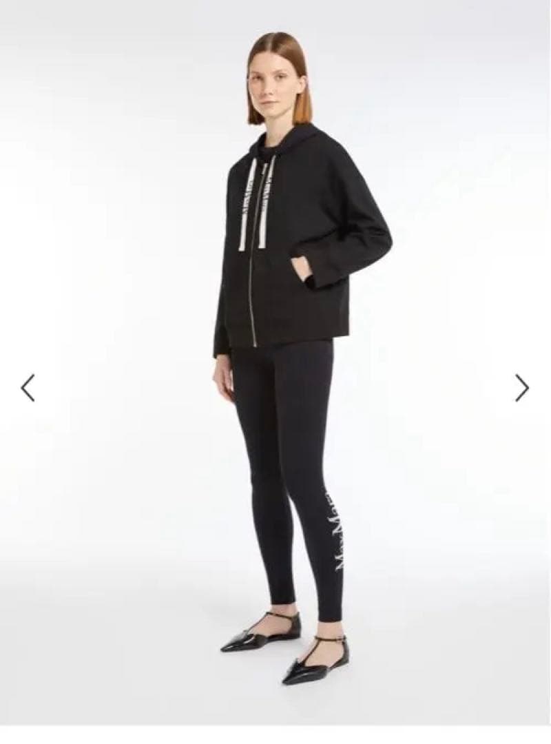 MaxMara レギンスとタンクトップ　Leisure ネイビー M