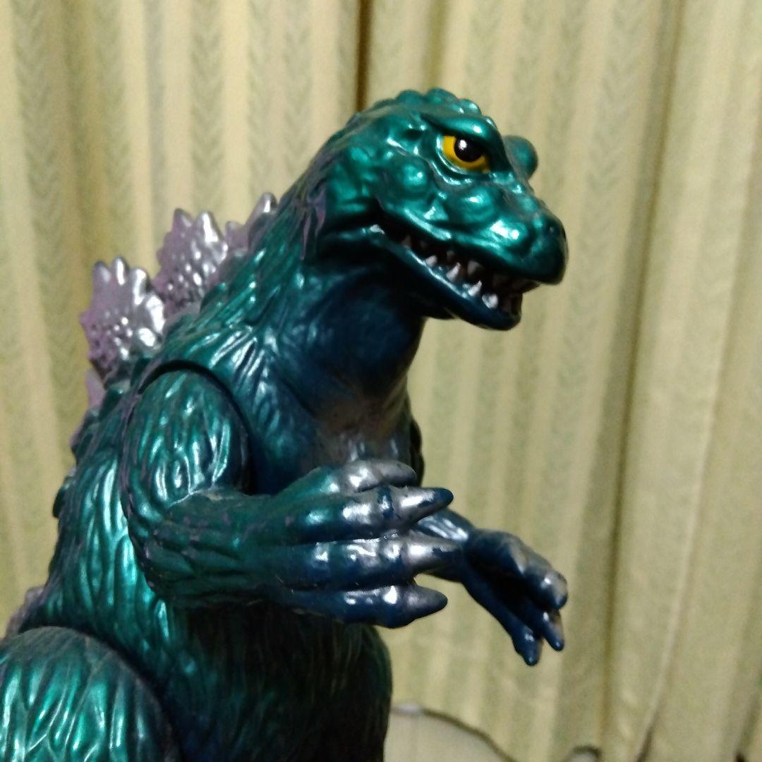 ゴジラ フィギュア