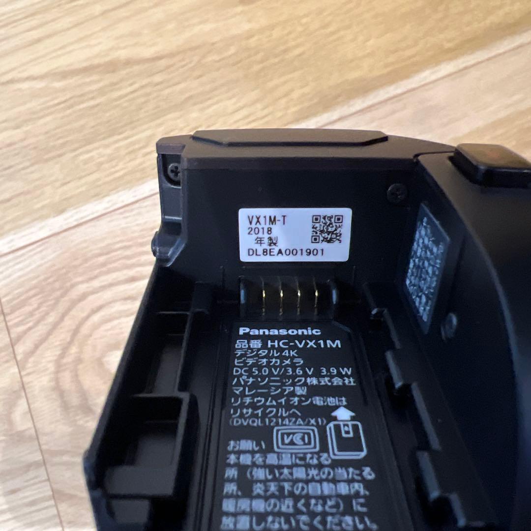 ち*ん様 Panasonic HC-VX1M 32X 4K ビデオカメラ　本体