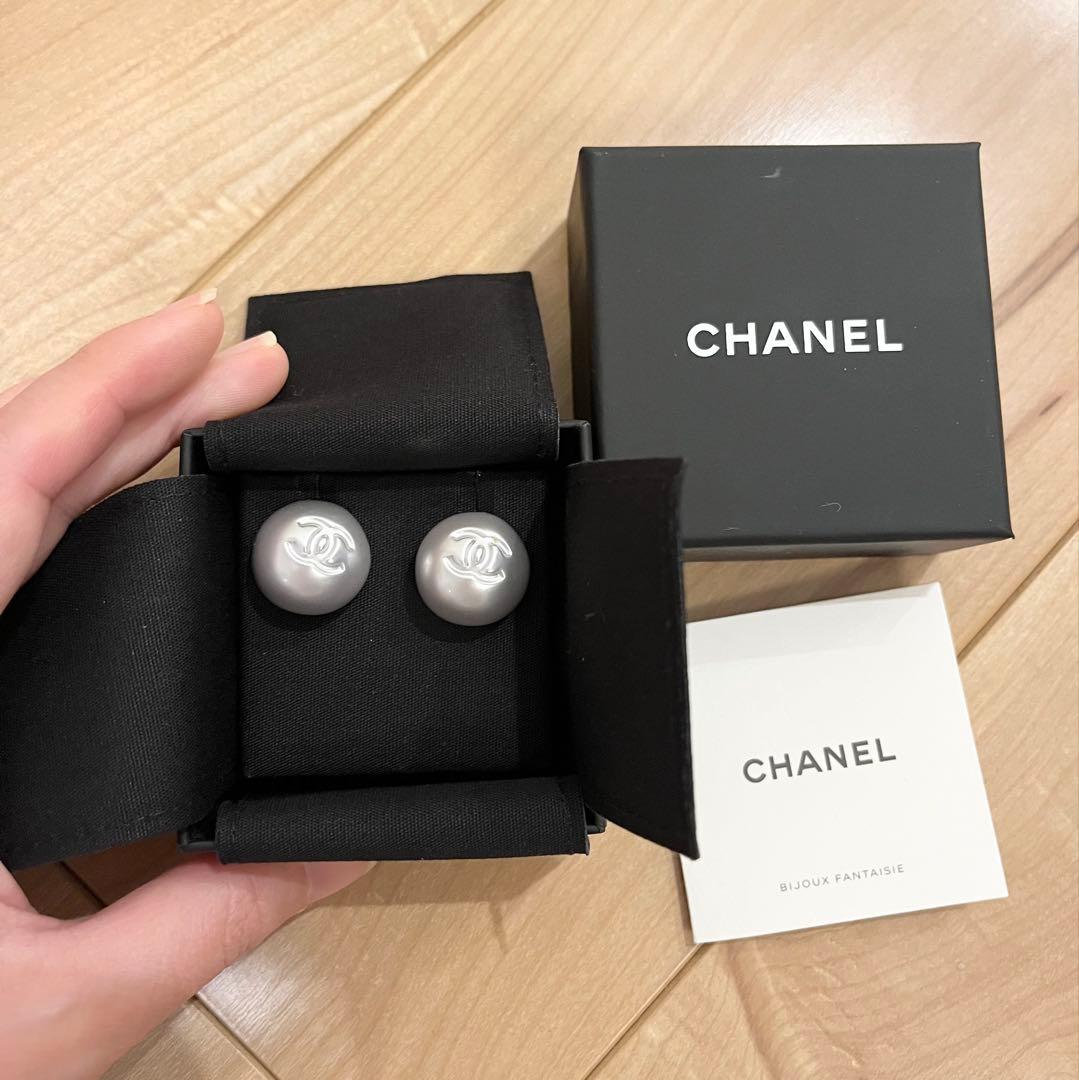 CHANEL シルバー パールピアス