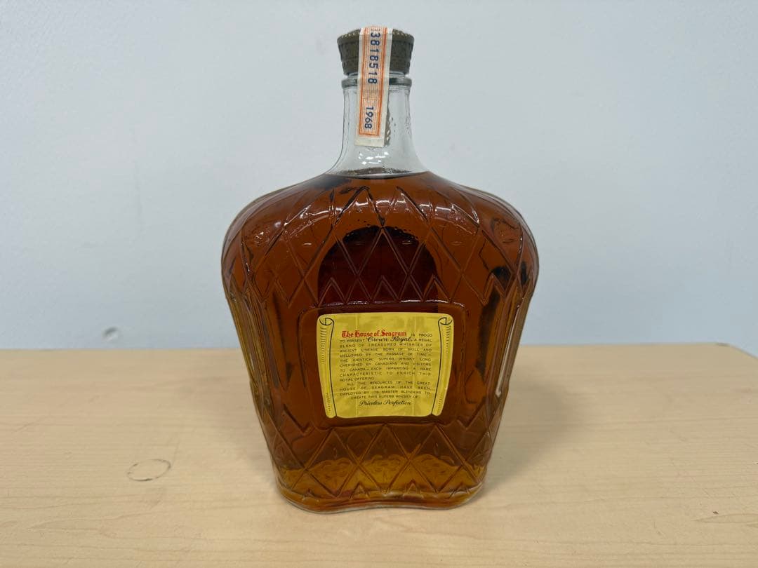 TG191☆未開栓品☆シーグラム☆クラウンローヤル☆1968年☆約946ml