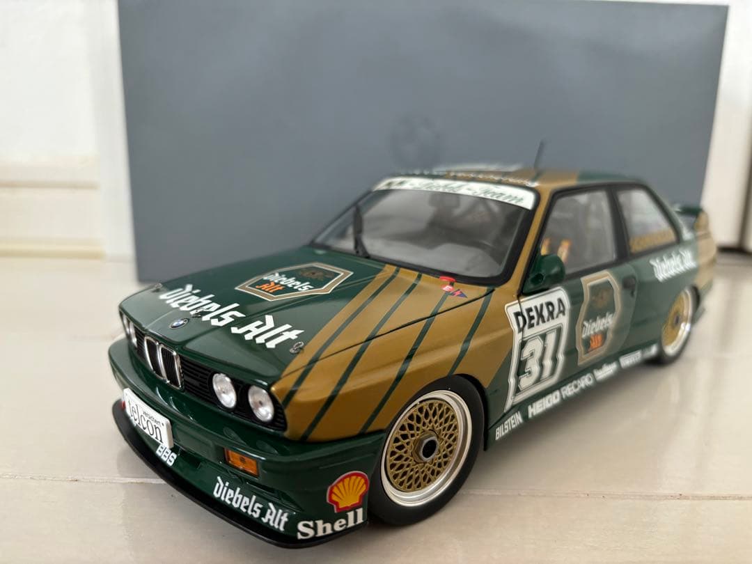 BMW M3 E30 German Touring 1990 ミニチャンプス18