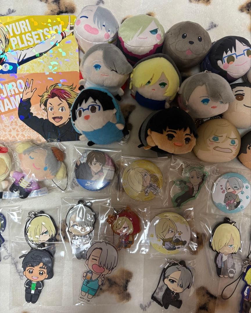 ユーリ!!! on ICE グッズ　大量まとめ売り