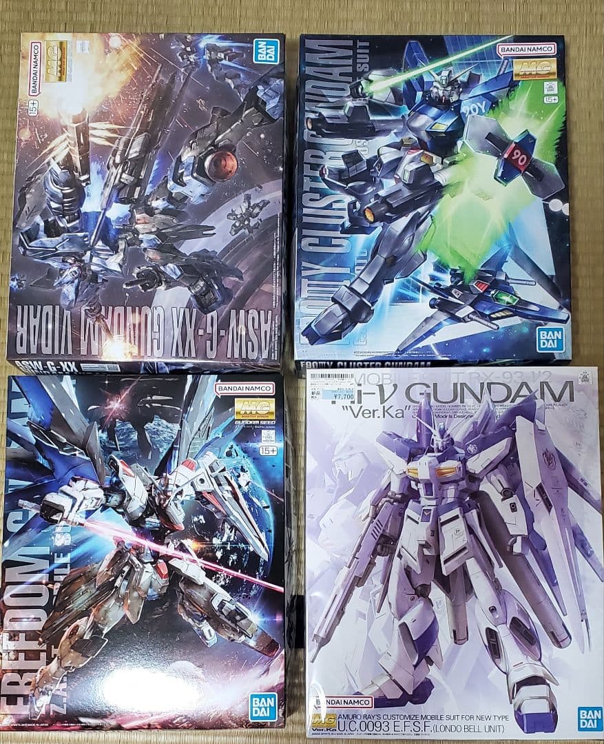 未組み立て　ガンプラ14種類セット販売　※オマケガンプラ付き