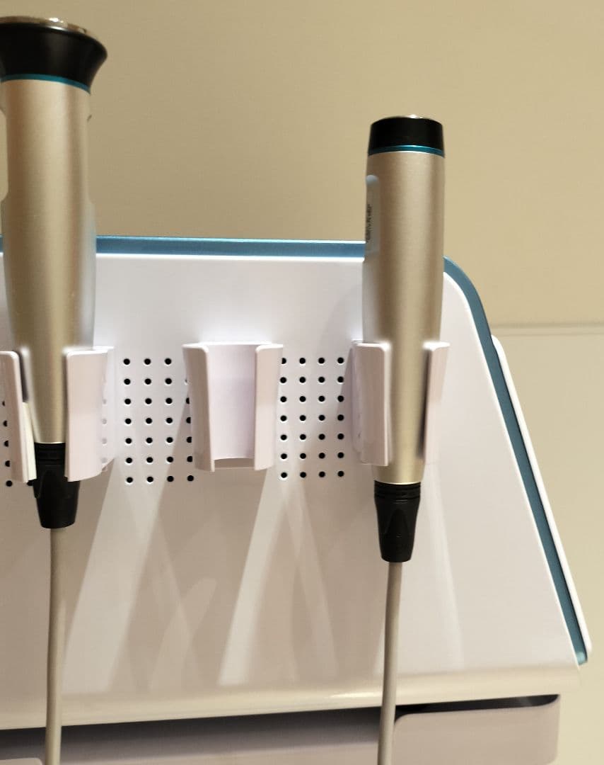 超美品】ハイドラクリア　トリートメント美顔器