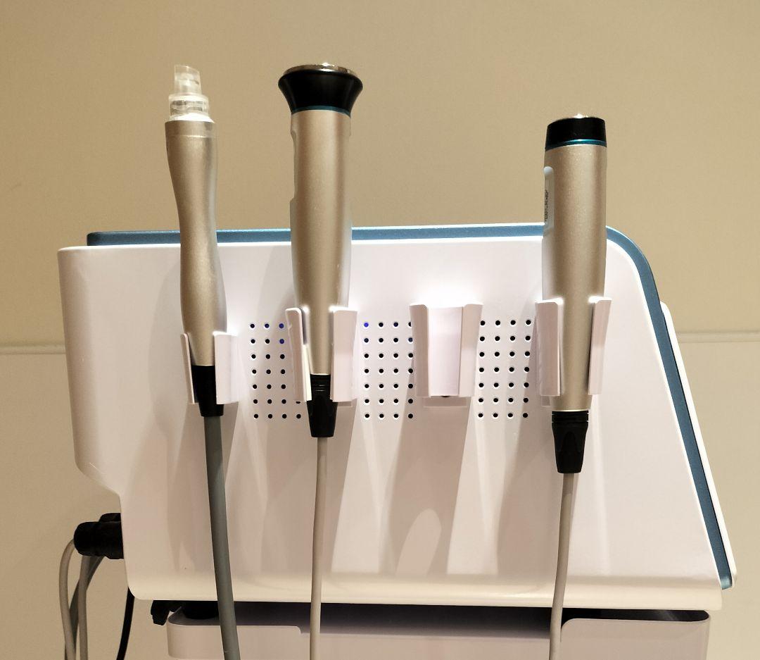 超美品】ハイドラクリア　トリートメント美顔器