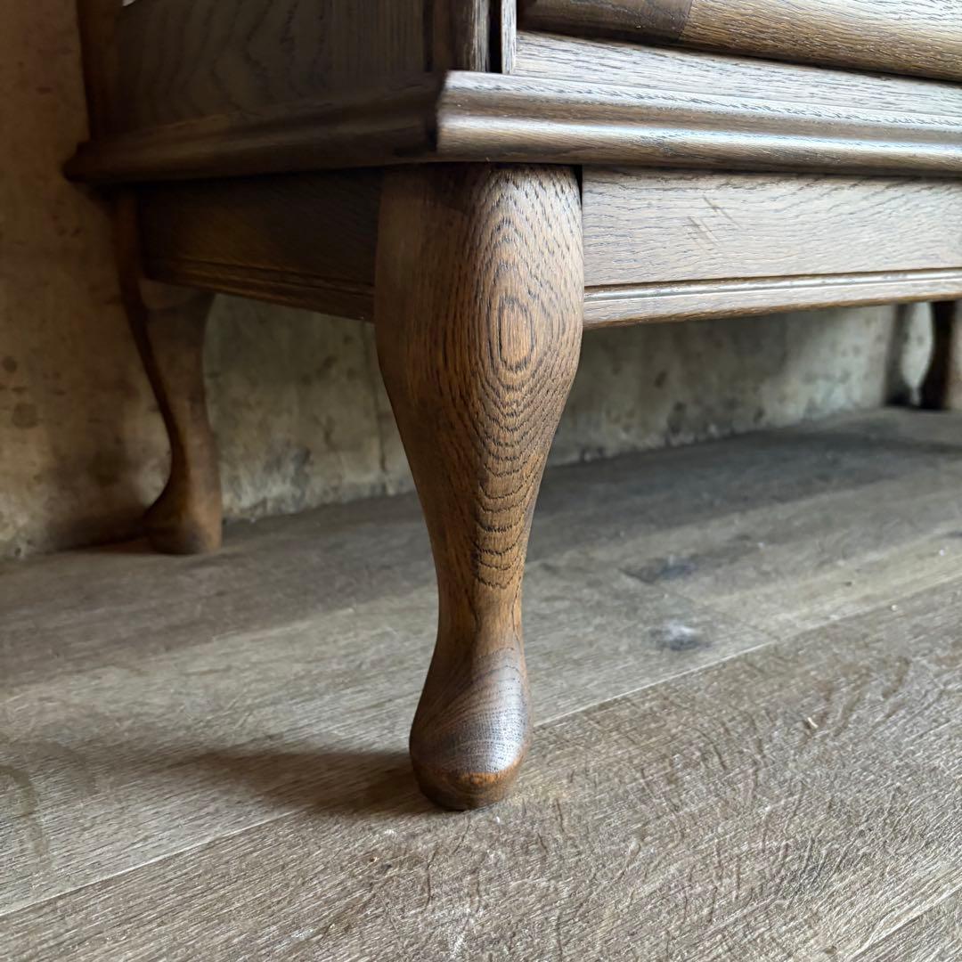 旭川家具　勇峰工芸　猫脚キャビネット　飾り棚　ギャラリーボード　道産ナラ材