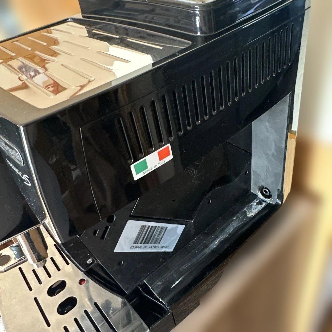 【ジャンク品】DeLonghi ECAM23120 マグフィニカs