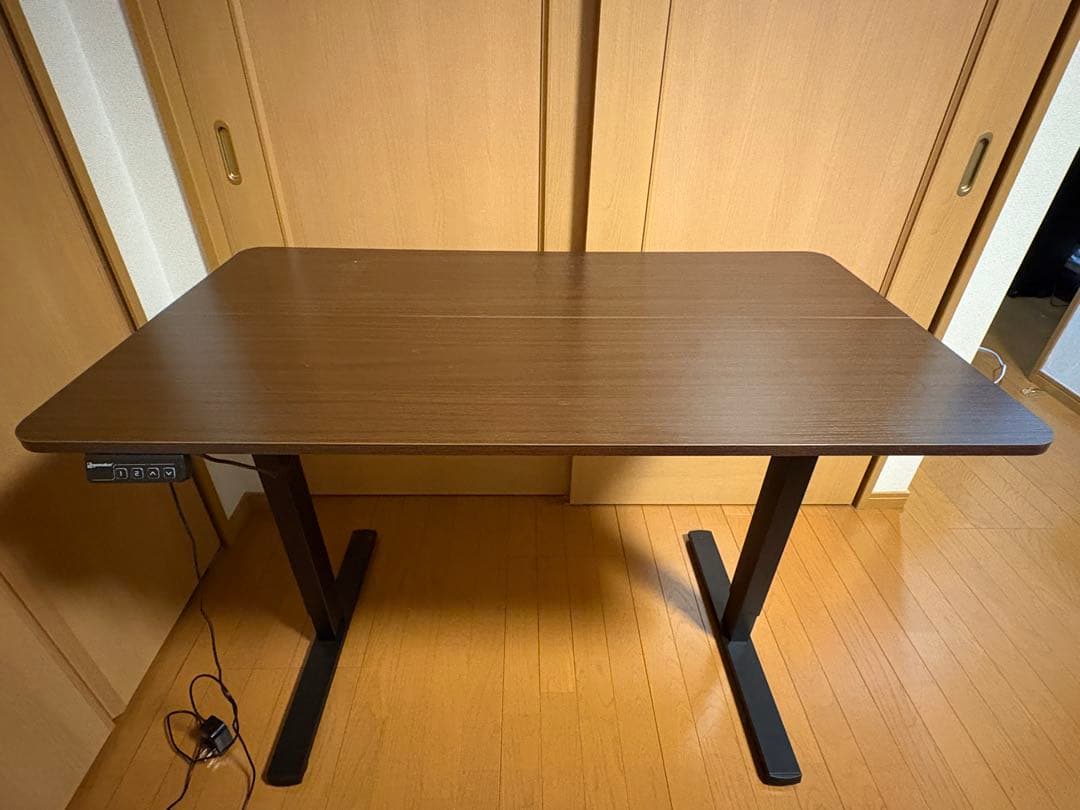 美品自動昇降デスク(Ergomaker 110-60電動調整可能パソコンデスク)