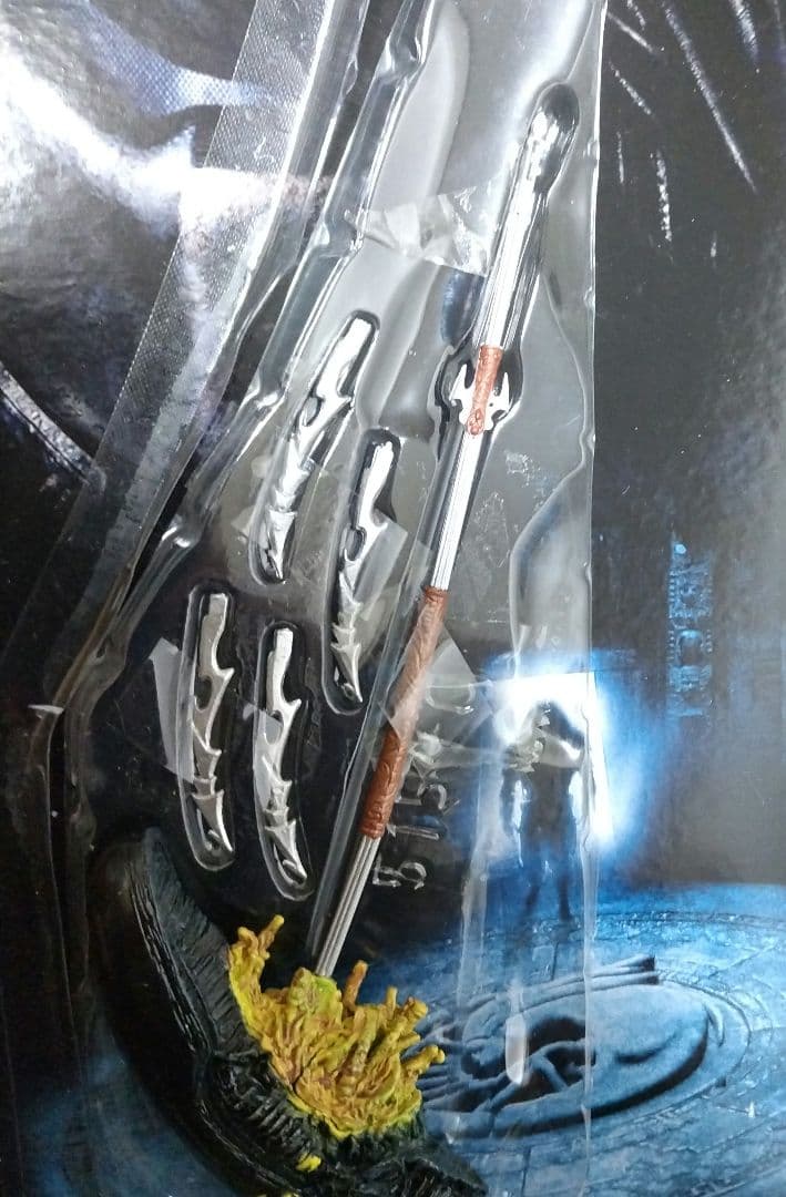 ネカ　ヤングブラッドプレデター　フィギュア