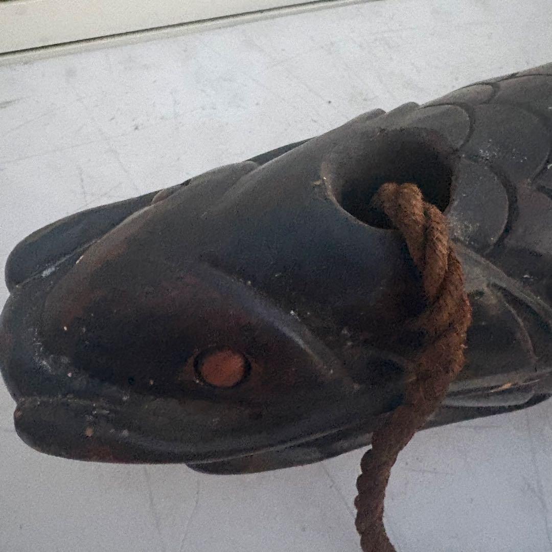 古作■自在鉤 無垢材 鯉型 精緻彫刻 吊り縄 鉄鈎付き 囲炉裏 古道具