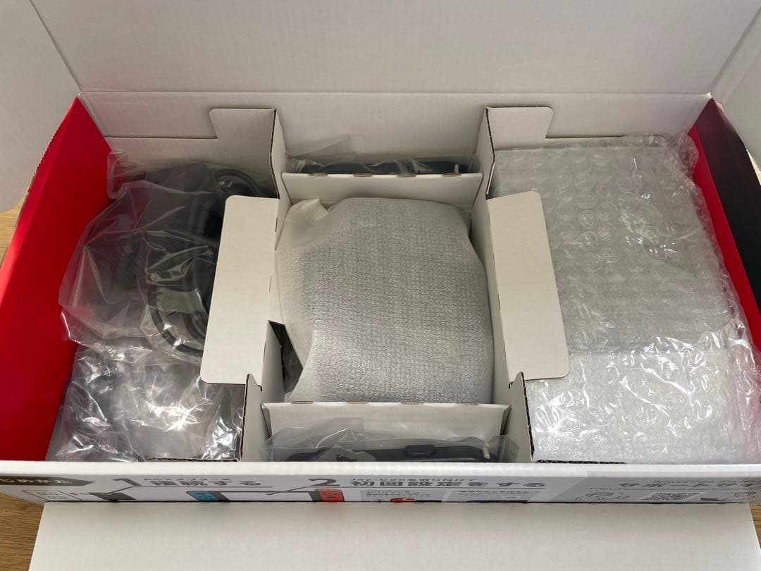 【美品】Nintendo Switch 本体 + Joy-Con（青/赤）