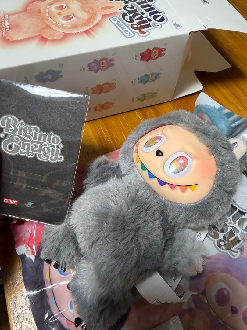 100%公式正規品 ラブブ♡Bigintoenergyシークレット ID本我