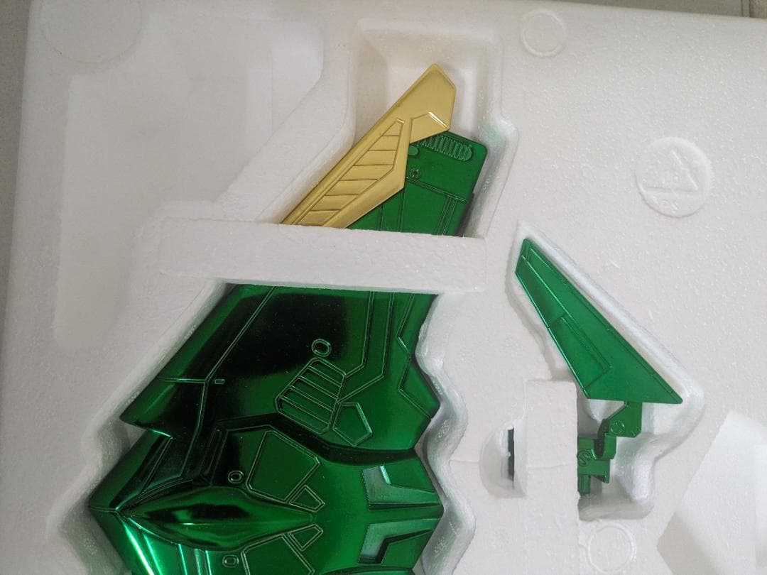 【未使用】DXガオファイガー ファイナルフュージョンBOX メタリックグリーン