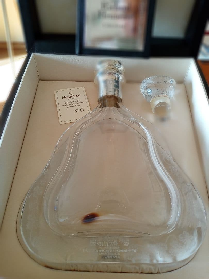 コニャック　ヘネシーXOリ-シャル